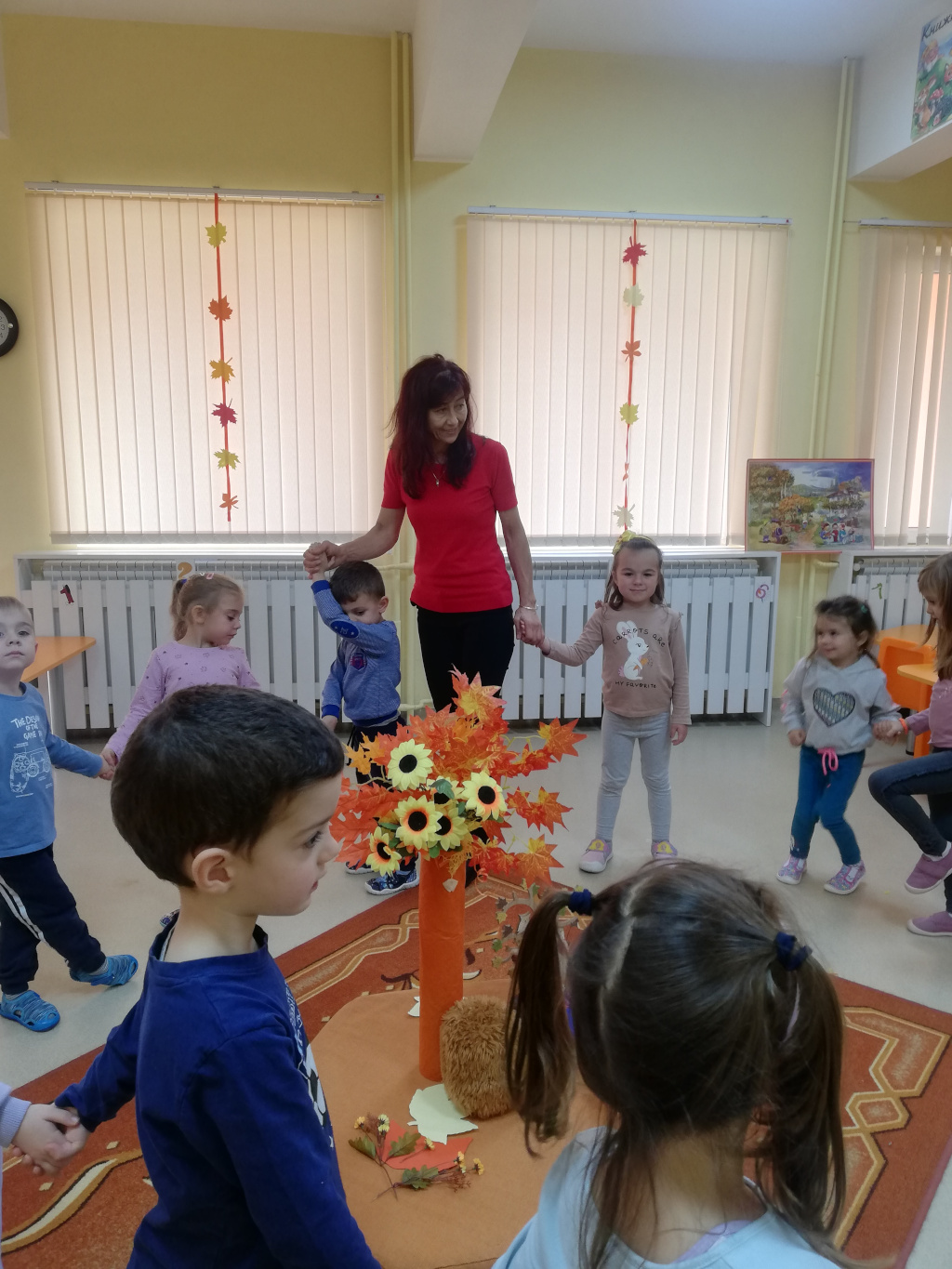 ДГ Райна Княгиня гр. Панагюрище - група Цветята на малката Ида